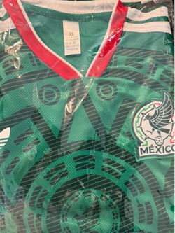 Mexico Jersey- XL but fits like Medium