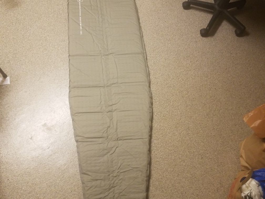 REI Sleeping Pad, Excellent condition!
