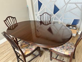 Ethan Allan Dining room table