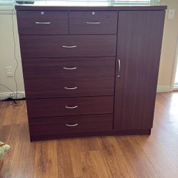 7 Drawer Dresser Color Cherry with extra side storage. 