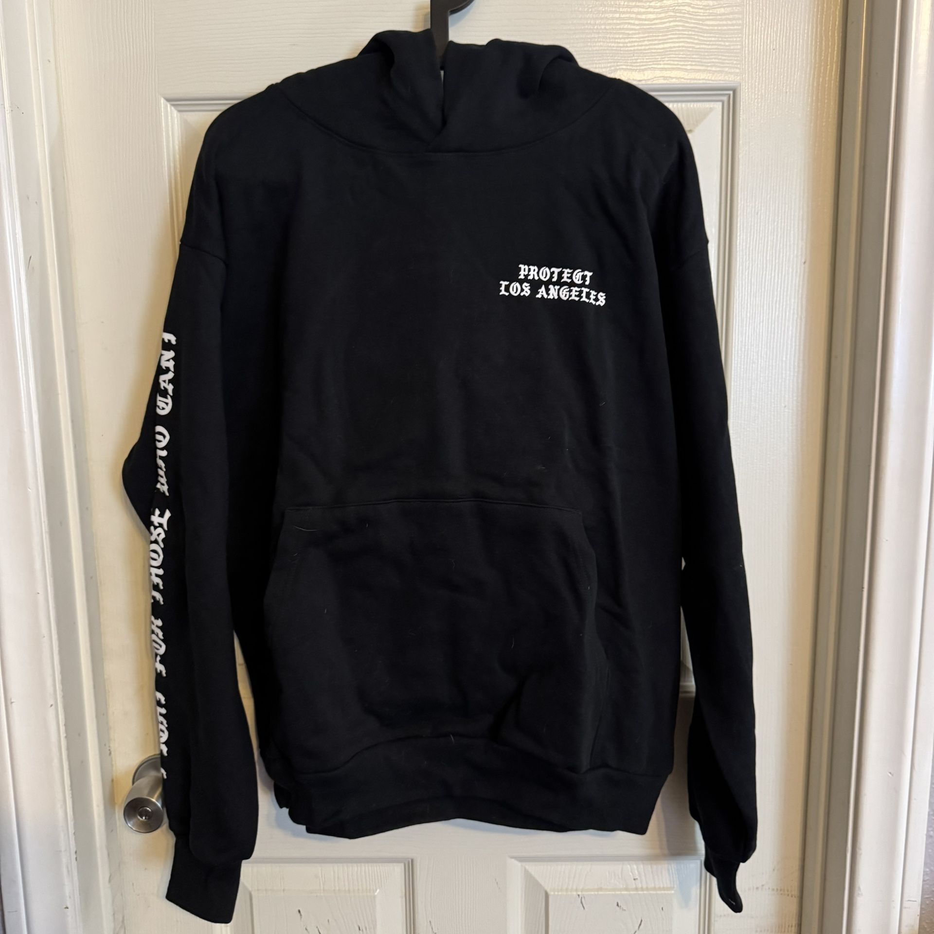 Men’s Large Born x Raised Protect LA Hoodie