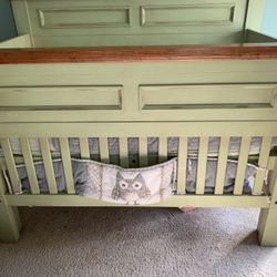 Baby Crib 