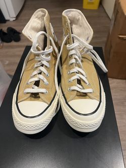 Converse Like New