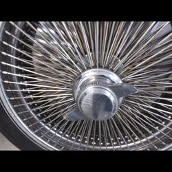 22 Inch Dayton And They Spinners 