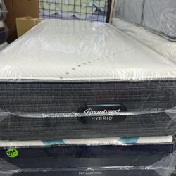 TWIN XL SIMMONS BEAUTYREST HYBRID MATTRESS & BOX SPRING BED SET