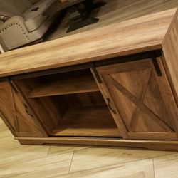 Tv Stand Excellent Condition 