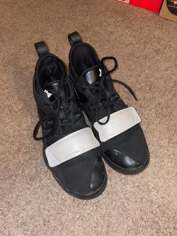 Nike Paul George 2.5 Basketball Sneakers Size 10.5