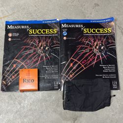 Music Books Clarinet Saxophone 6 Reeds And Face Mask