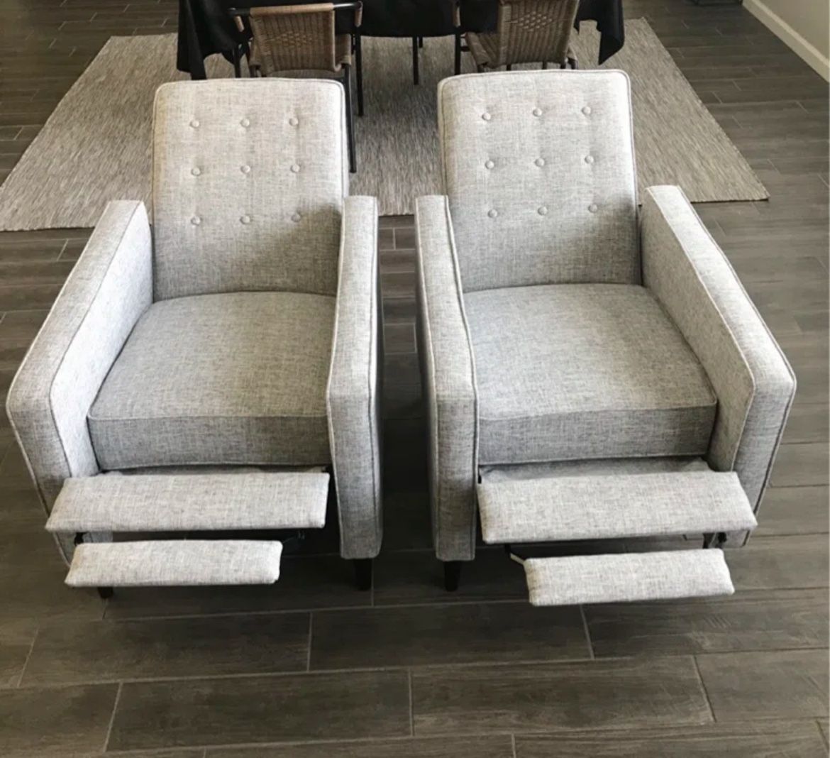 Free Delivery! 2 Mid Century Modern Recliner Chairs. Fully Clean & Sanitized. Currently Retails $690