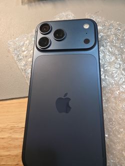 iPhone 17 Pro Max 256gb Blue for Cricket