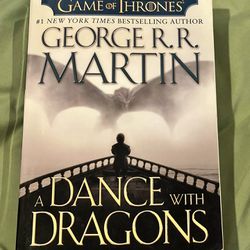 A Dance With Dragons/ Game Of Thrones Book