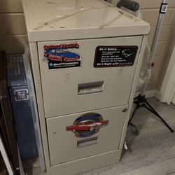 Filing Cabinet 