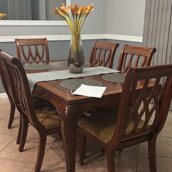 Dining Table Set
