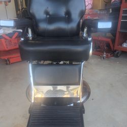 Barber chair