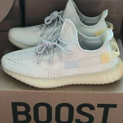 Yeezy Boost 350 V2 Change In UV D.S. 