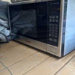 Panasonic Microwave