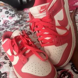 Pink Nike Dunk