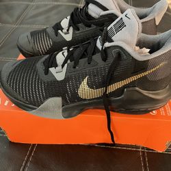 11.5 Nike Air Max Impact 3