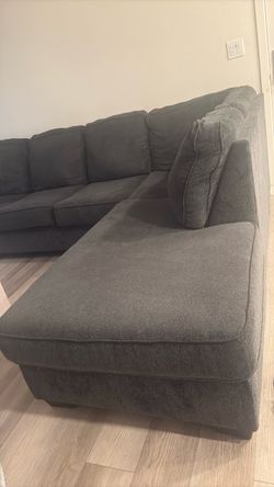Sectional couch