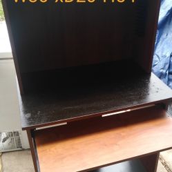 Desk Computer/Shelves 