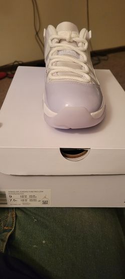 Jordan Low 11 Violet