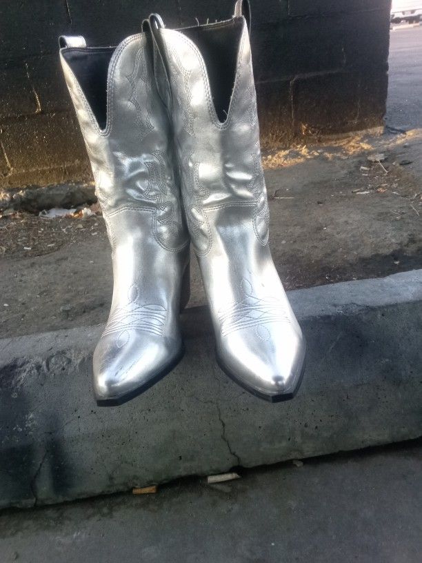 Women's Silver Boots
