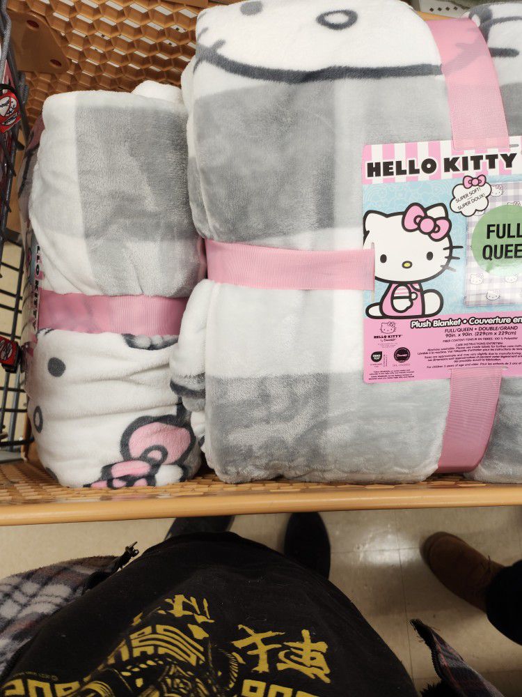 Hello Kitty Gray Blanket!