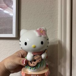 hello kitty ceramic
