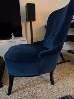 IKEA Blue Velvet Tufted High-Back Accent Chair