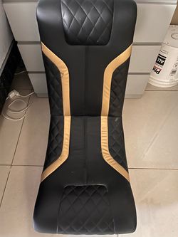 Black and Gold Floor Gaming Chair