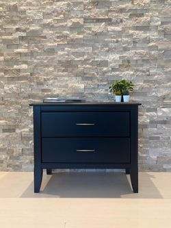 Bassett Solid Wood Nightstand