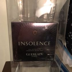Guerlain Insolence perfume