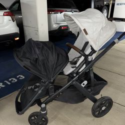 Uppababy Vista V2 (2023) and accessories