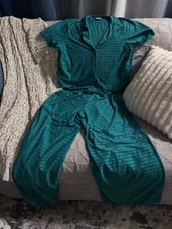 Women’s Beach wear