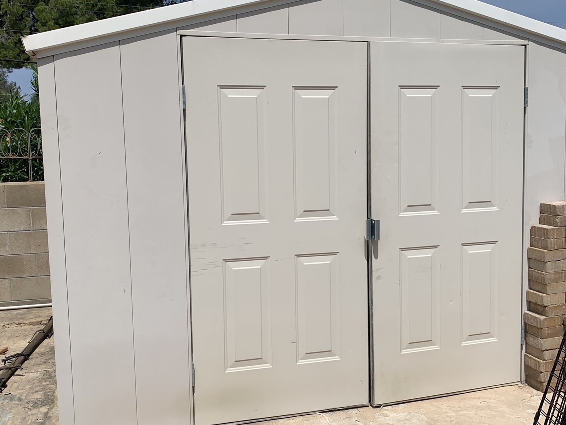 9x10 Royal Outdoor Shed