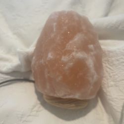 NWOT Salt Lamp With USB Plug. 6lbs 6” High 5” Wide