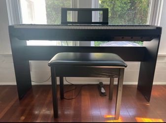 Yamaha P-45 Digital Piano