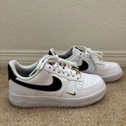 Nike Air Force Size 6.5 Women’s 