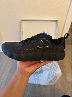 Nike Mind 002 Black Chrome Hyper Crimson Size 11