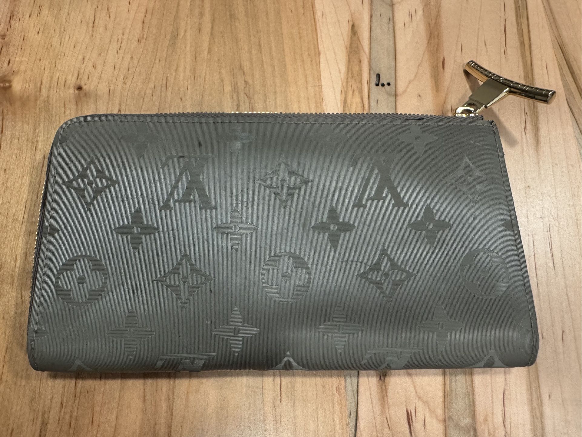 Used Louis Vuitton Cosmos Wallet (with stains Only at the back)