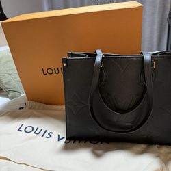 Louis Vuitton On The Go