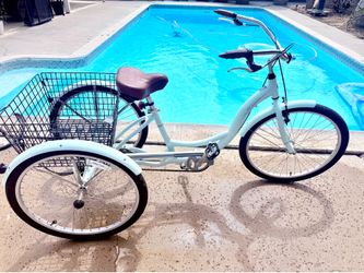 Schwinn Meridian Adult Tricycle – Excellent Condition 🚲