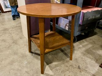 Simple Round Side Table w/ Lower Shelf