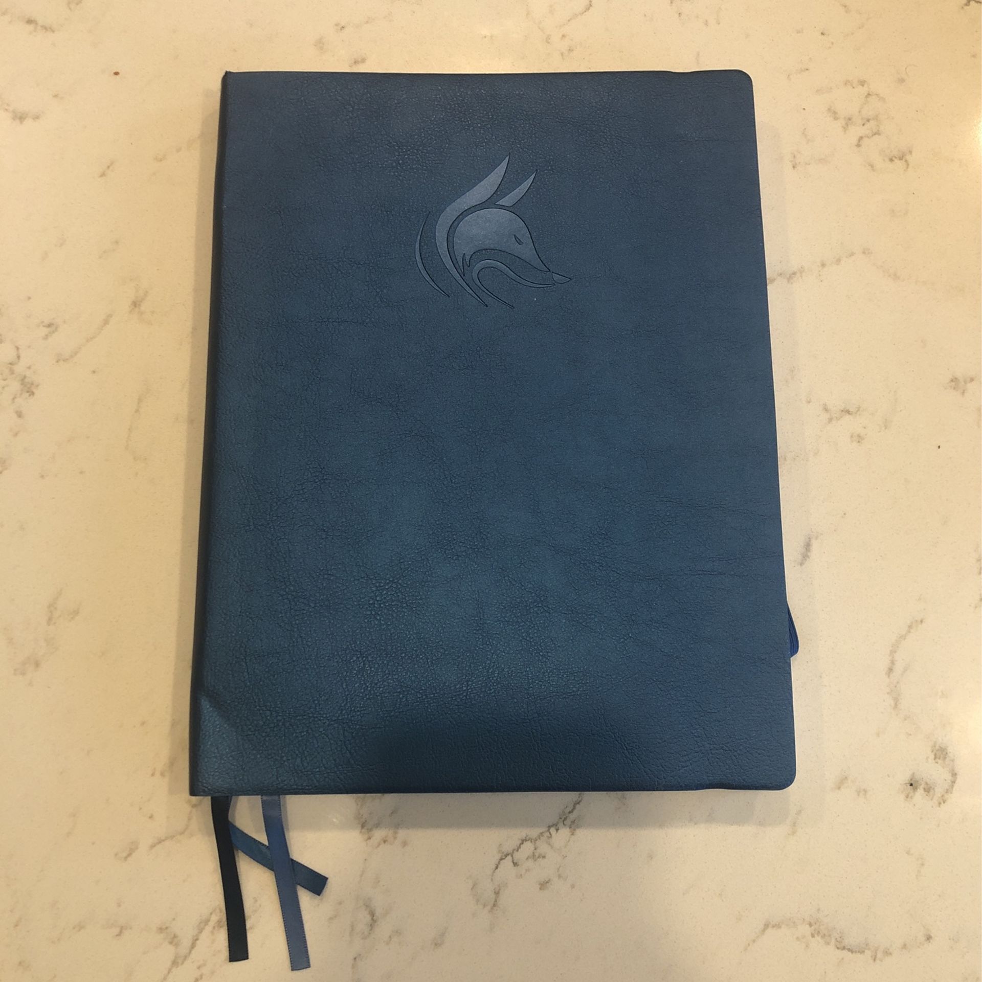 Undated Clever Fox Planner Pro - Iridescent Navy