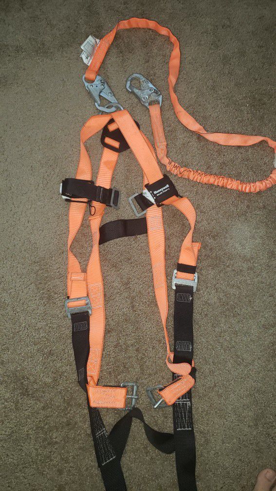 Fall Protection Harness 