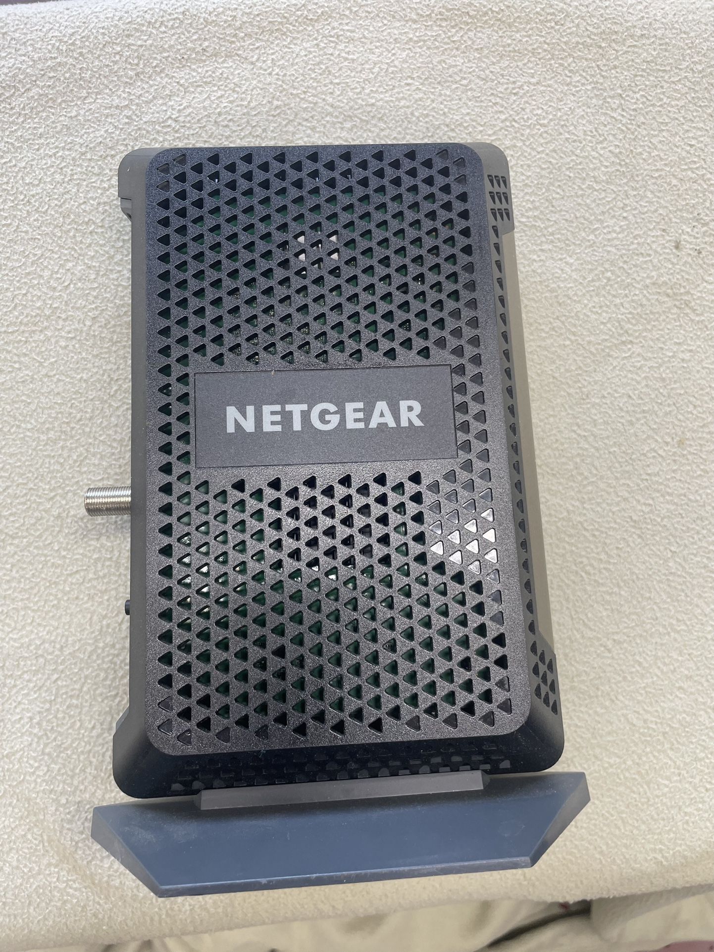 netgear cable modem cm1000v2
