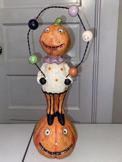 14" Pumpkin Man Juggling Folk Art Paper Mache Halloween Figure