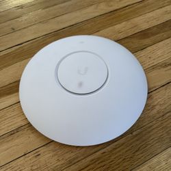 UniFi PRO Access Point