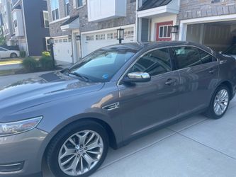 2013 ford Taurus Limited