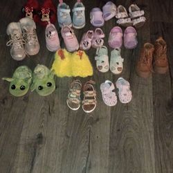 Baby girls shoe Bundle 40$ @3 $ each